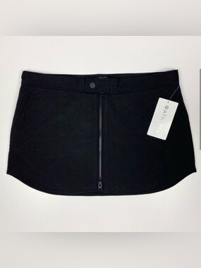 Athleta Toasty Buns Quilted Insulated Black Skirt Size 14 New with Tags